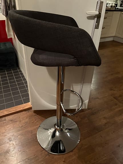 Barstol snurrbar & justerbar höjd MIO