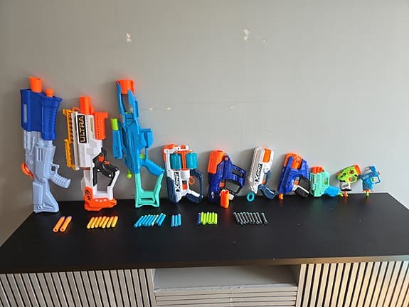 Nerf leksaksvapen set med pilar