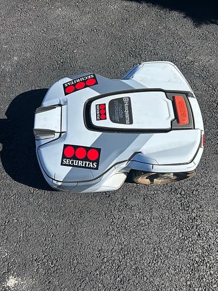 Husqvarna Automower 305 robotgräsklippare vit