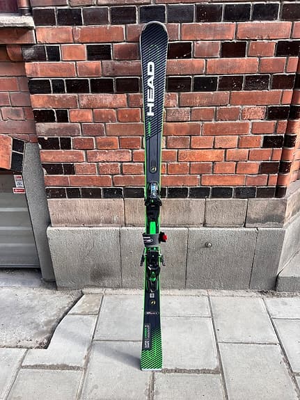 Head Supershape e-Magnum alpinskidor svart/grön