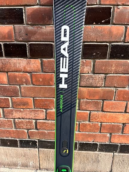 Head Supershape e-Magnum alpinskidor svart/grön