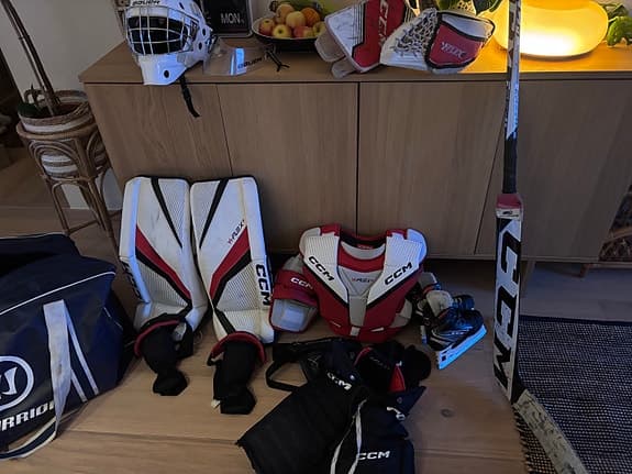 Komplett Målvaktutrustning YTH inkl bag och klibba