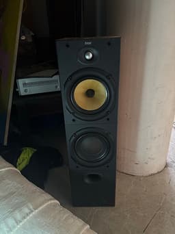 Bowers & Wilkins DM603 S2 golvhögtalare svart