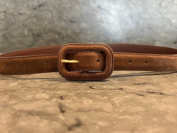 Toteme skärp i brun mocka