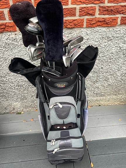 Golfset med bag svart/grå