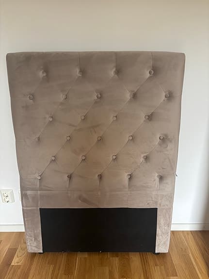 Jotex sänggavel beige textil