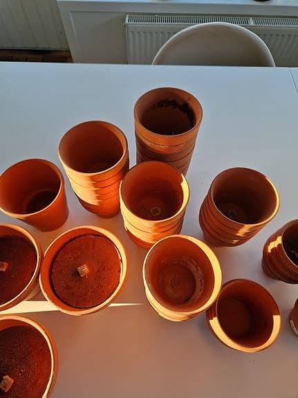 Terrakottakrukor i olika storlekar 50st,