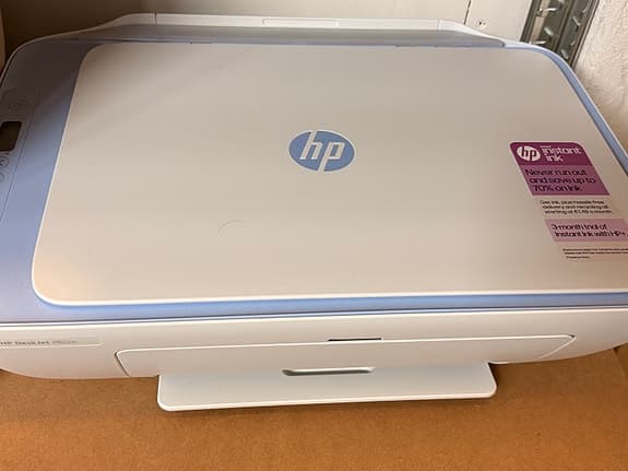 HP DeskJet 2822e skrivare vit
