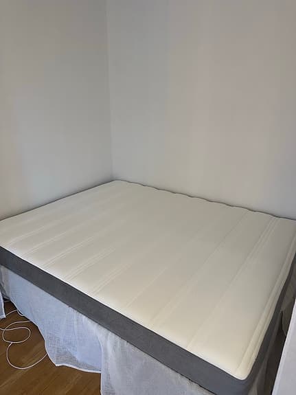 Säng 160x200