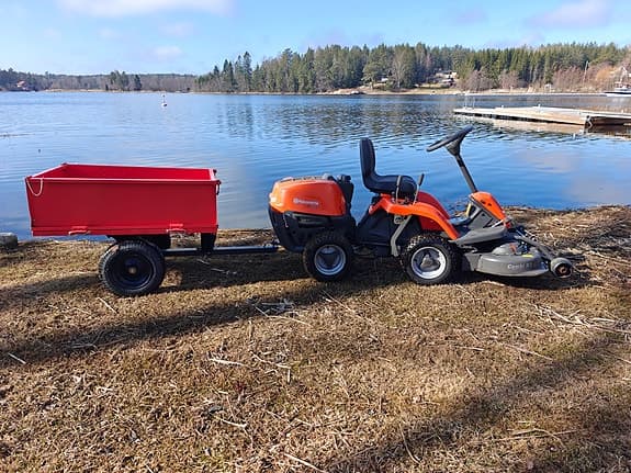 Husqvarna åkgräsklippare Rider R112C5
