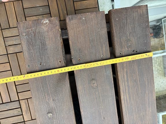 Trälåda bänk brun