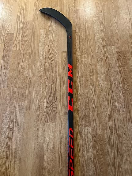 CCM Jetspeed ft 4 right p28 55 flex