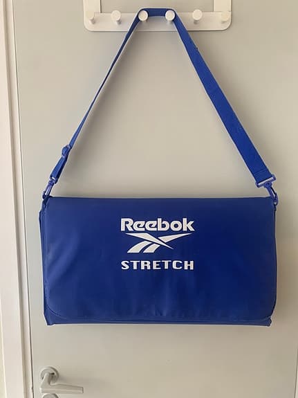 Yogamatta Reebok.