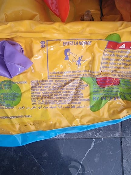 Intex uppblåsbar babypool med lekbåge flerfärgad