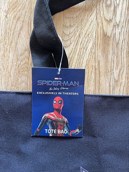 Tygväska Spider-Man No Way Home, från 2021 med lapp.