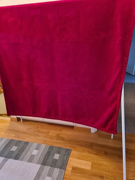 Tjock röd fleecepläd 130 x 170 cm