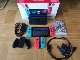 Nintendo Switch med Super Smash Bros och extra handkontroller