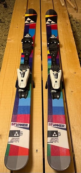 Fischer Stunner slalomskidor 121 cm flerfärgad