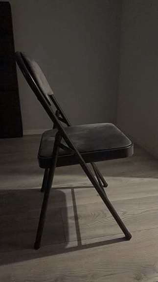 36 st feststolar-Fällbara och perfekt inför studenter
