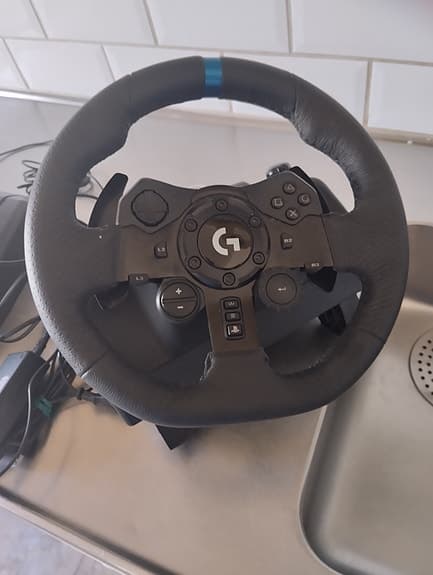 Fri Frakt! Logitech G29 racerratt med pedaler svart