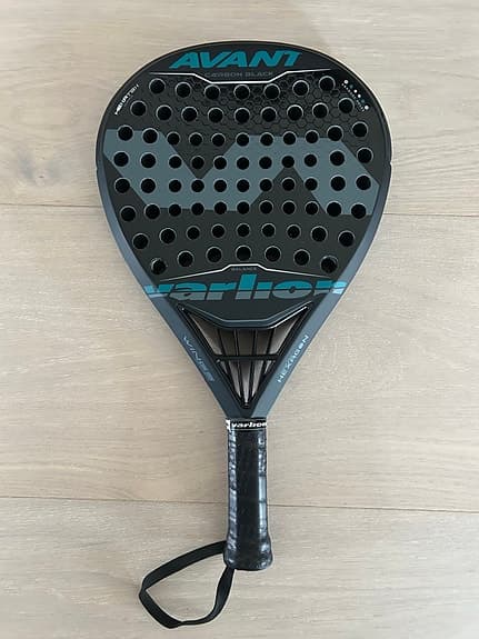 Varlion Avant difusor carbon padelracket svart