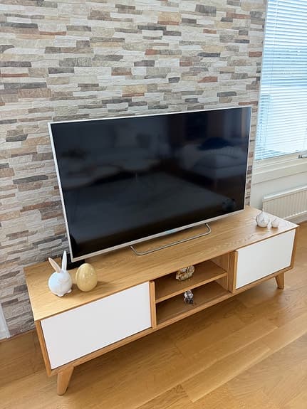 Sony tv 50”