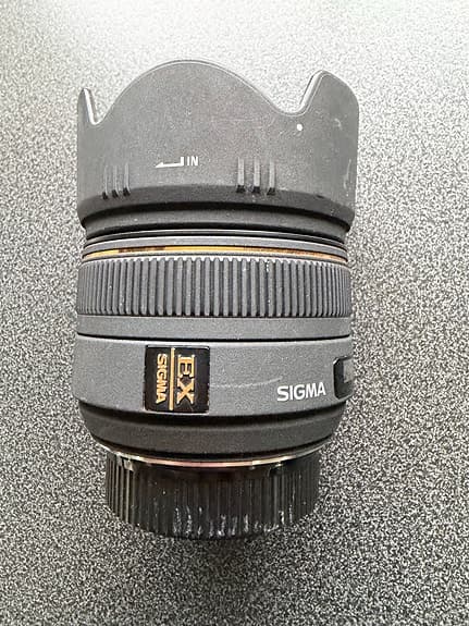 Sigma 30mm f/1.4 DC HSM objektiv