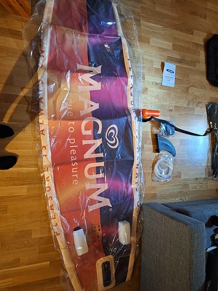 Magnum uppblåsbar SUP-bräda med paddel och tillbehör - Märke FatAzz