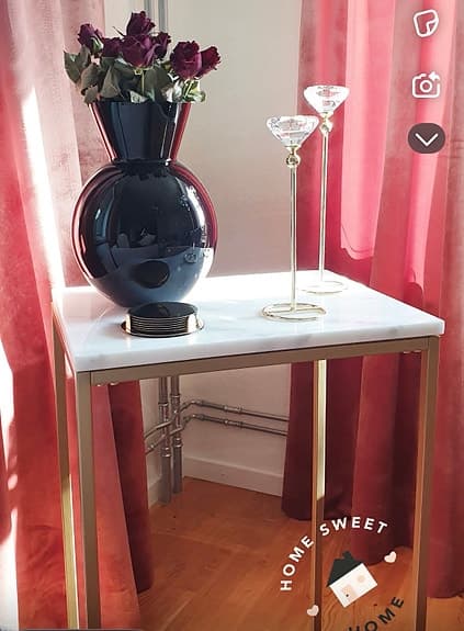 Mio soffbord och sidobord med marmortopp och metallstativ