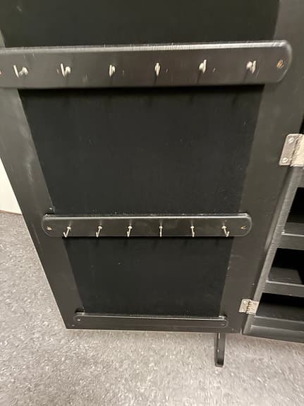 smyckesskåp fristående svart