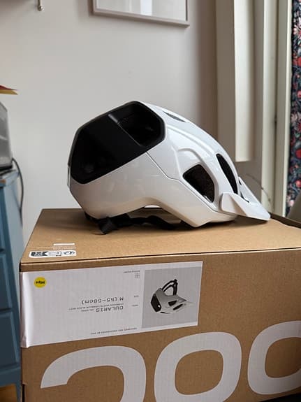 POC cularis cykelhjälm mips