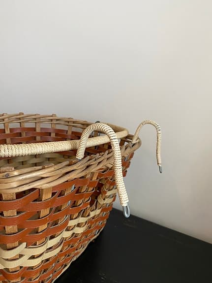 Cykelkorg rotting brun natur retro