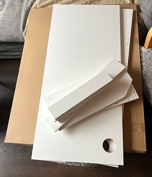 Hauga skrivbord IKEA oanvänt
