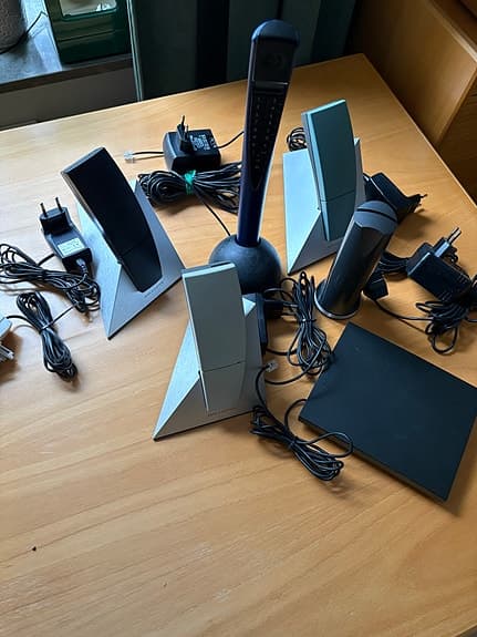 Bang & Olufsen designtelefoner, flera modeller + basstation