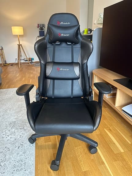 Gamingstol- Arozzi verona pro v2