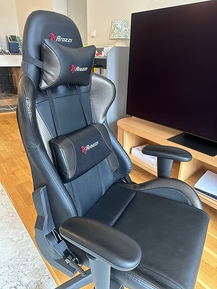 Gamingstol- Arozzi verona pro v2