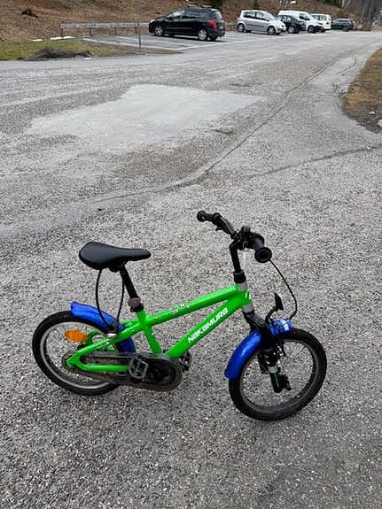 Nakamura Dalton 16” barncykel (4 - 6 år) / mycket fint skick