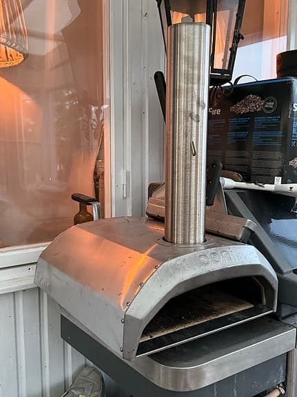 Ooni Karu 12 pizzaugn