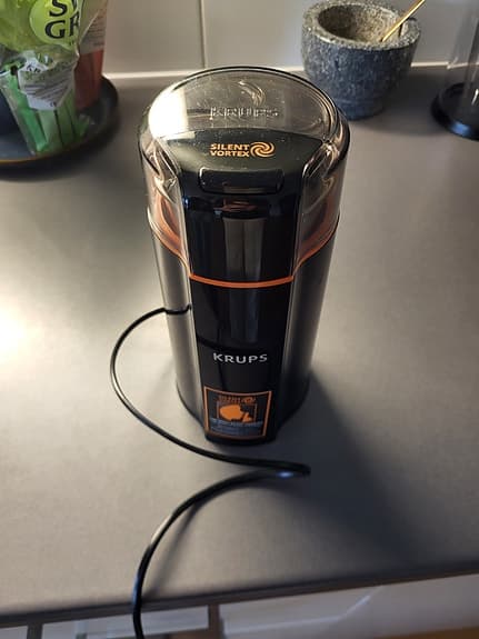 Krups kaffekvarn svart, Silent Vortex
