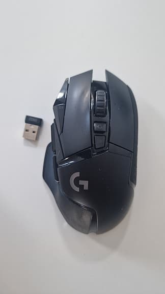 Logitech G502 Lightspeed Trådlös Gamingmus med Powerplay Musmatta