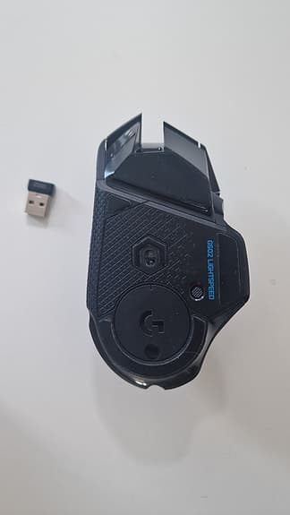 Logitech G502 Lightspeed Trådlös Gamingmus med Powerplay Musmatta