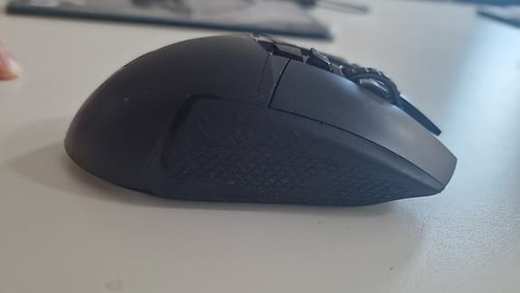 Logitech G502 Lightspeed Trådlös Gamingmus med Powerplay Musmatta