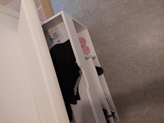 Skobänk med förvaring vit