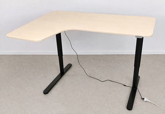 Höj- och sänkbart skrivbord IKEA, ergonomiskt kontorsbord