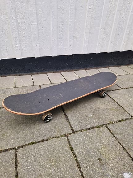 Sk8Mafia junior skateboard