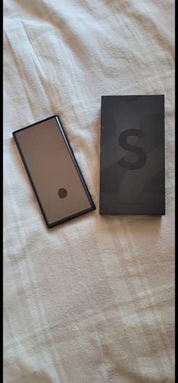 Samsung S22 ULTRA 256GB.      köpa/byta