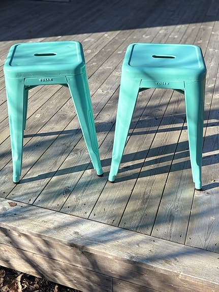 Äkta Tolixpallar (2 st) – turkos – industriell design