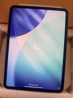 iPad Pro 11” M4 – 2TB / 16GB – Nanotextur – Nyskick & garanti kvar!