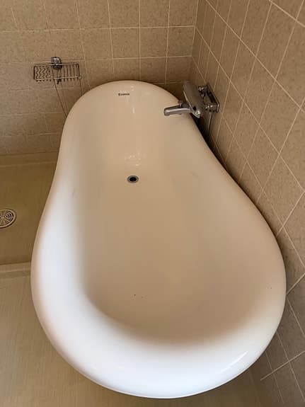 Westerbergs Victoria badkar 157 cm vitt med kromade tassar
