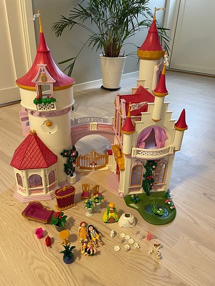 Playmobil slott lekset